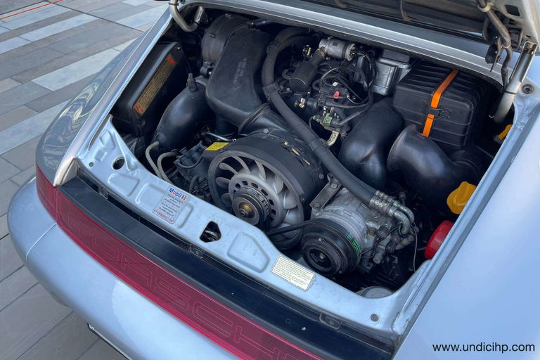 Porsche 964 Carrera 4