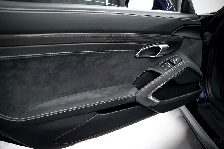 Porsche 991.2 Carrera 4 GTS