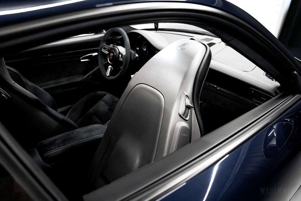 Porsche 991.2 Carrera 4 GTS