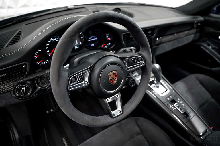 Porsche 991.2 Carrera 4 GTS