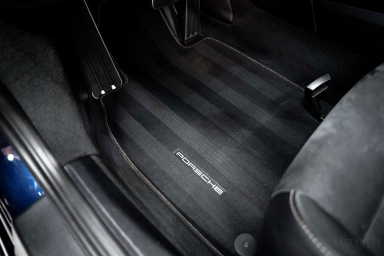 Porsche 991.2 Carrera 4 GTS