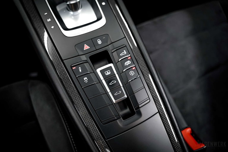 Porsche 991.2 Carrera 4 GTS