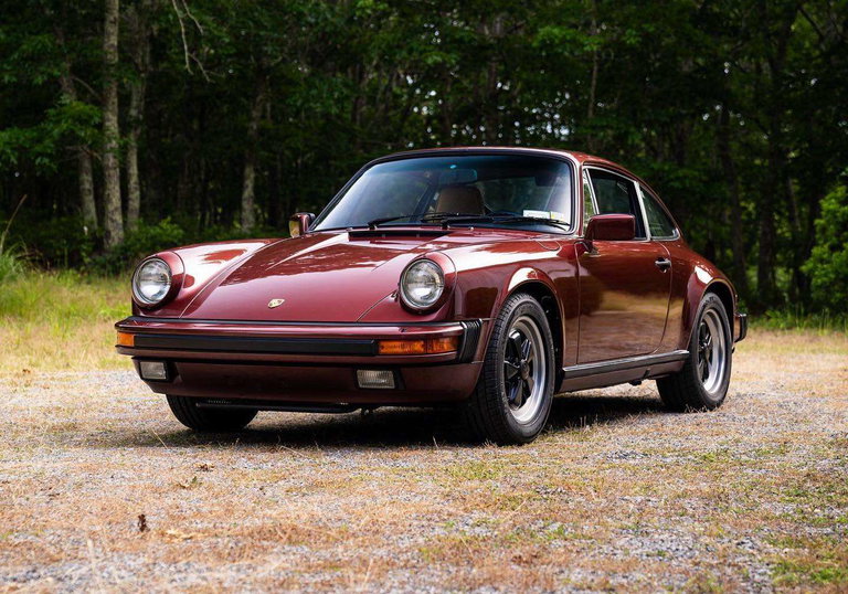 Porsche 911 Carrera 3.2 