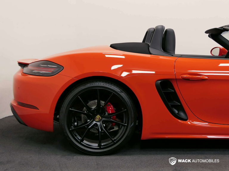 Porsche 718 Boxster S