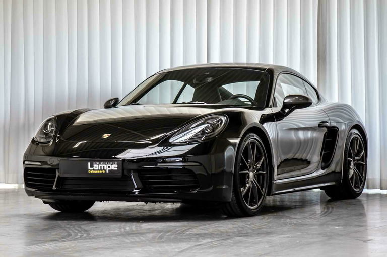 Porsche 718 Cayman T
