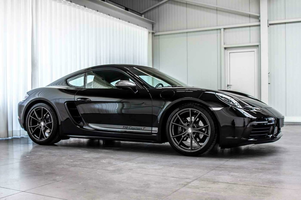 Porsche 718 Cayman T