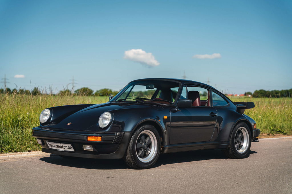 Porsche 911 Turbo 3.3