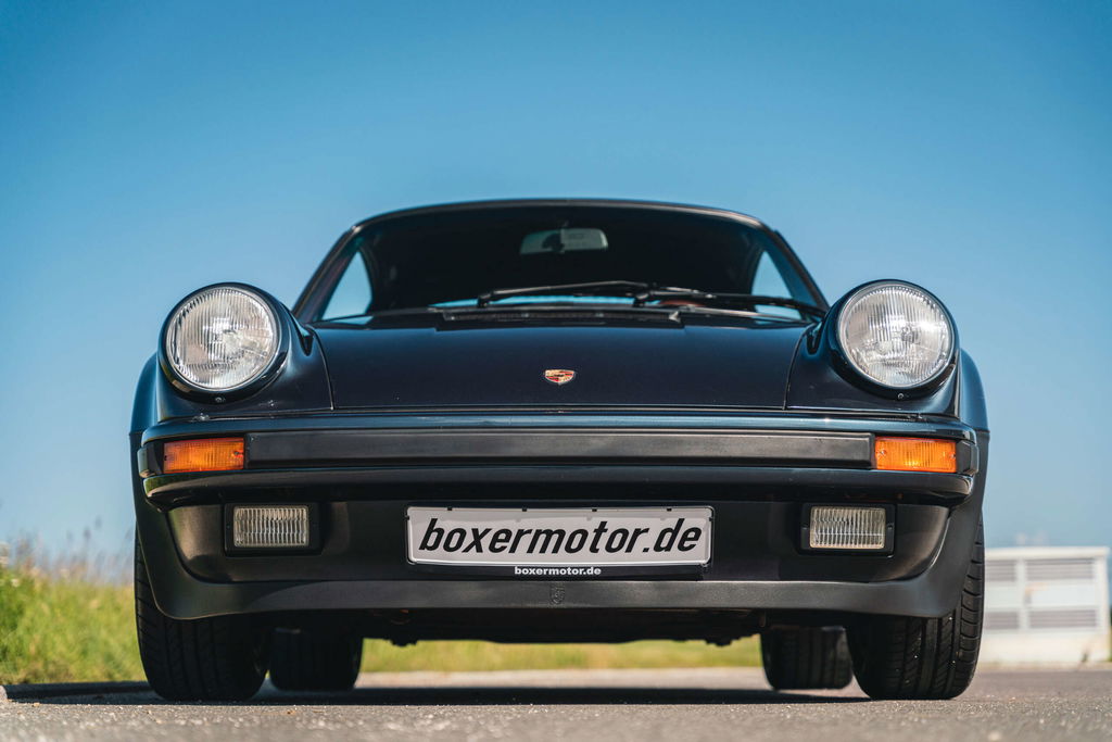 Porsche 911 Turbo 3.3