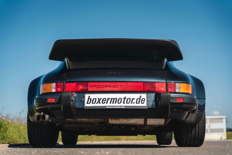 Porsche 911 Turbo 3.3