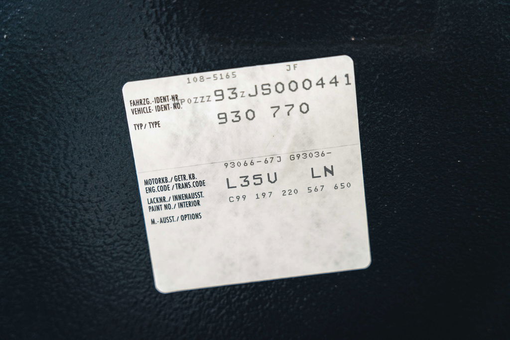 Porsche 911 Turbo 3.3