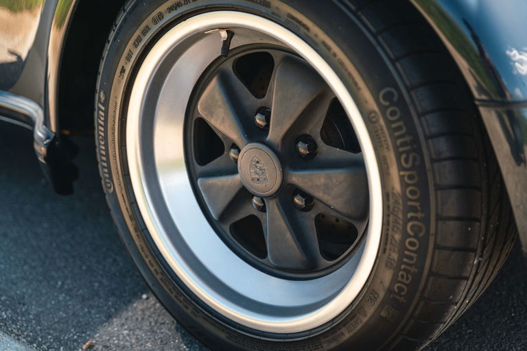 Porsche 911 Turbo 3.3