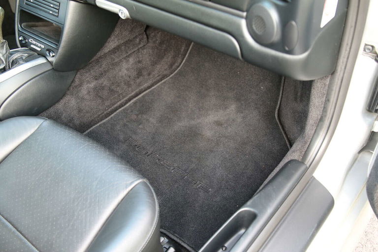 Porsche 996 Carrera 4S