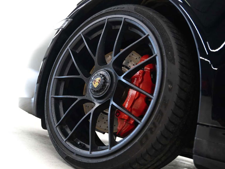 Porsche 991.2 Carrera GTS