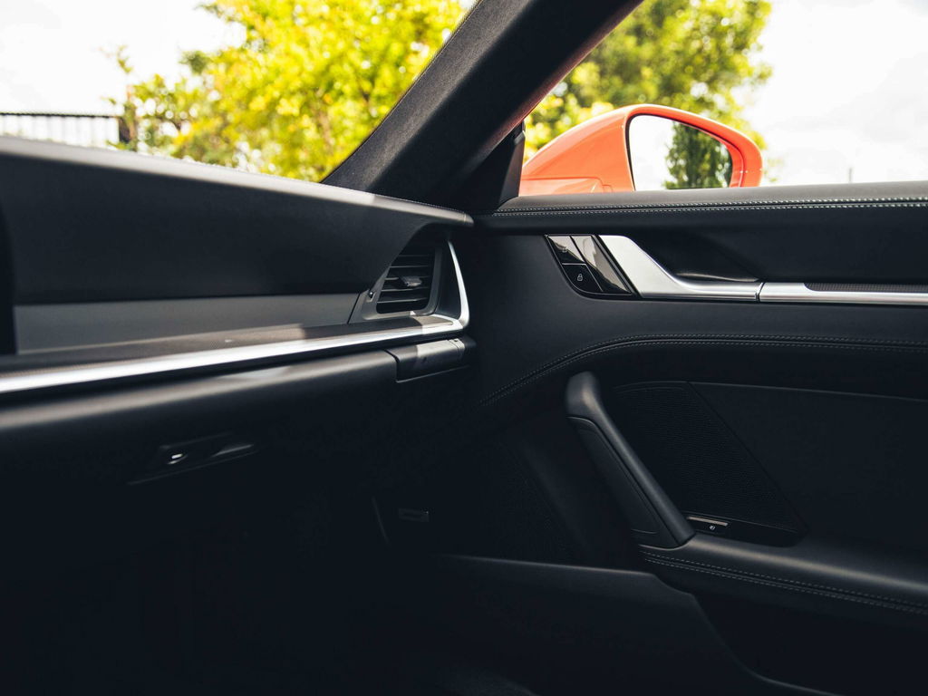 Porsche 992 Carrera S