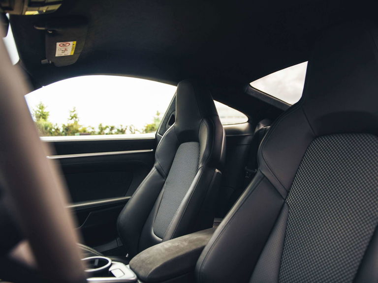 Porsche 992 Carrera S