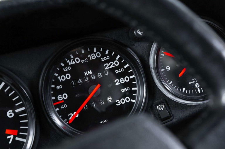 Porsche 911 Turbo 3.3 (US)