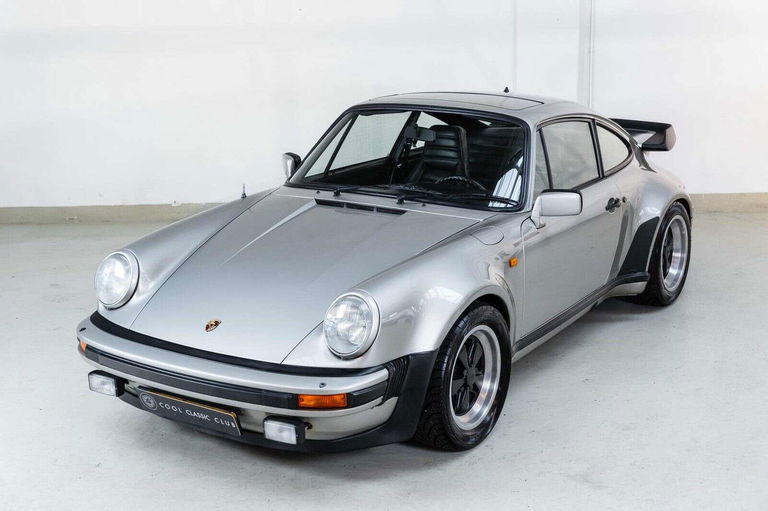 Porsche 911 Turbo 3.3 