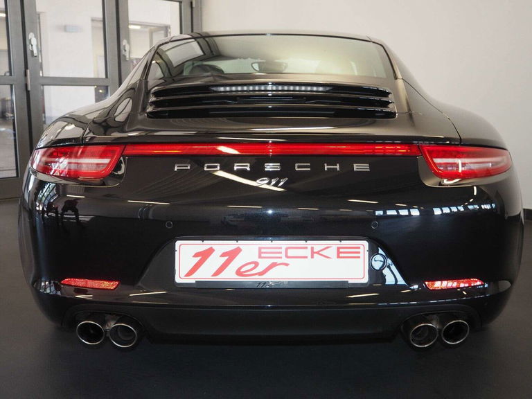 Porsche 991 Carrera 4