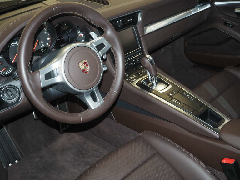 Porsche 991 Carrera 4