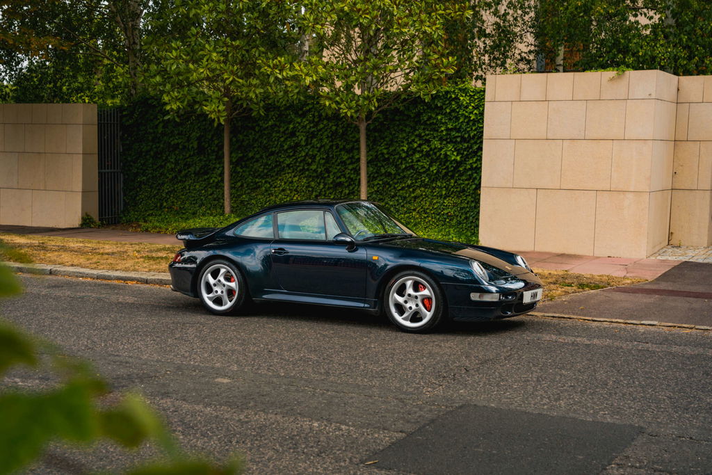 Porsche 993 Turbo 1995 - elferspot.com - Marketplace for Porsche Sports ...