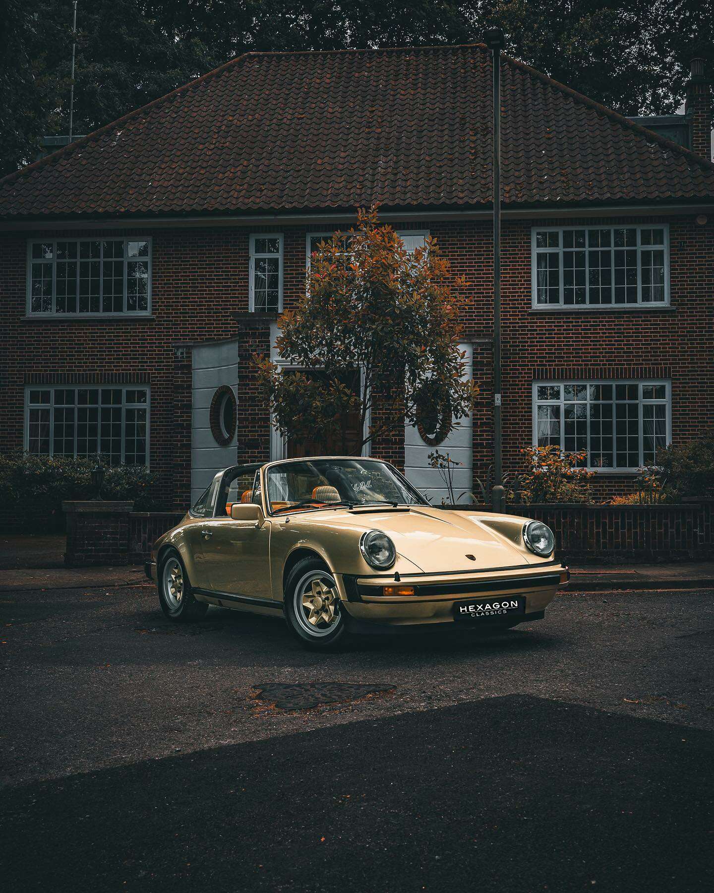 ポルシェ 911/Carrera 3.0 ドライバーズマニュアル 1976年 ポルシェ 911/Carrera 3.0 ドライバーズマニュアル 1976年 911
