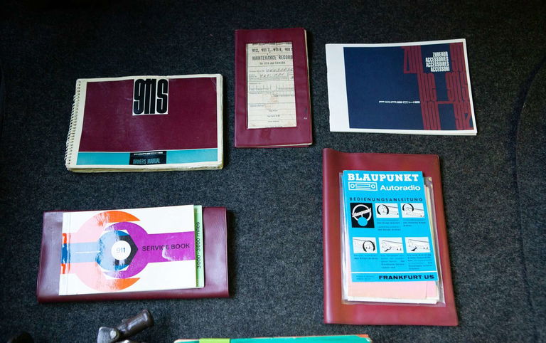 Porsche 911 S (F-Modell)