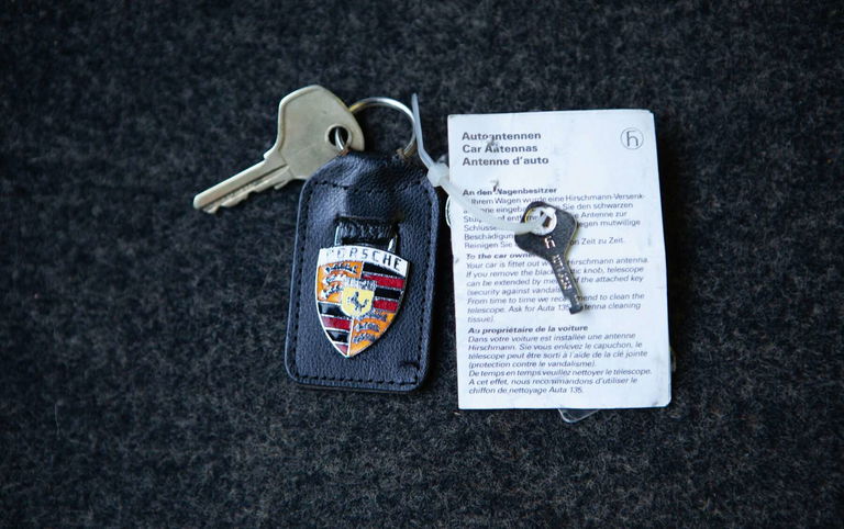 Porsche 911 S (F-Modell)