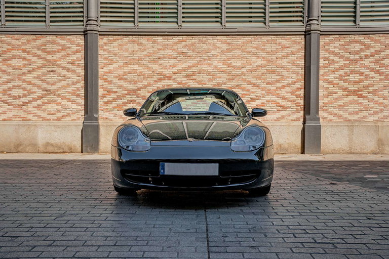 Porsche 996 Carrera 4 Millennium Edition