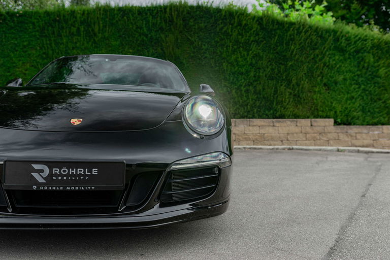 Porsche 991 Carrera 4 GTS