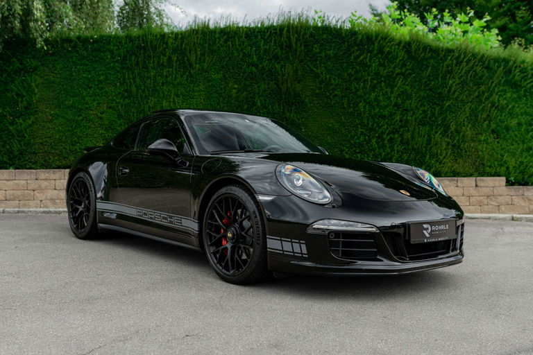 Porsche 991 Carrera 4 GTS