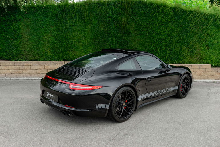 Porsche 991 Carrera 4 GTS