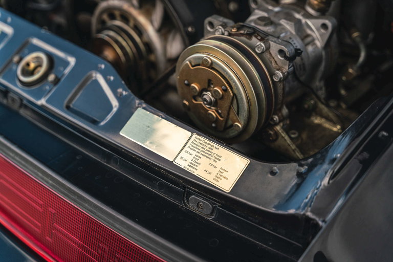 Porsche 964 Carrera 4