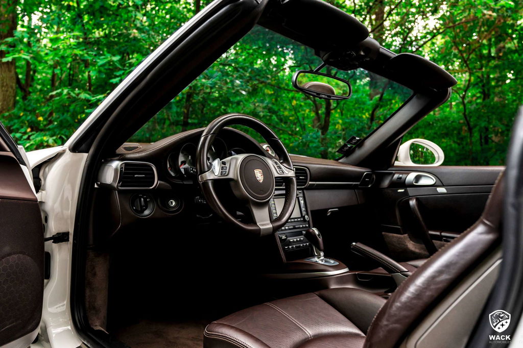 Porsche 997.2 Carrera 4S