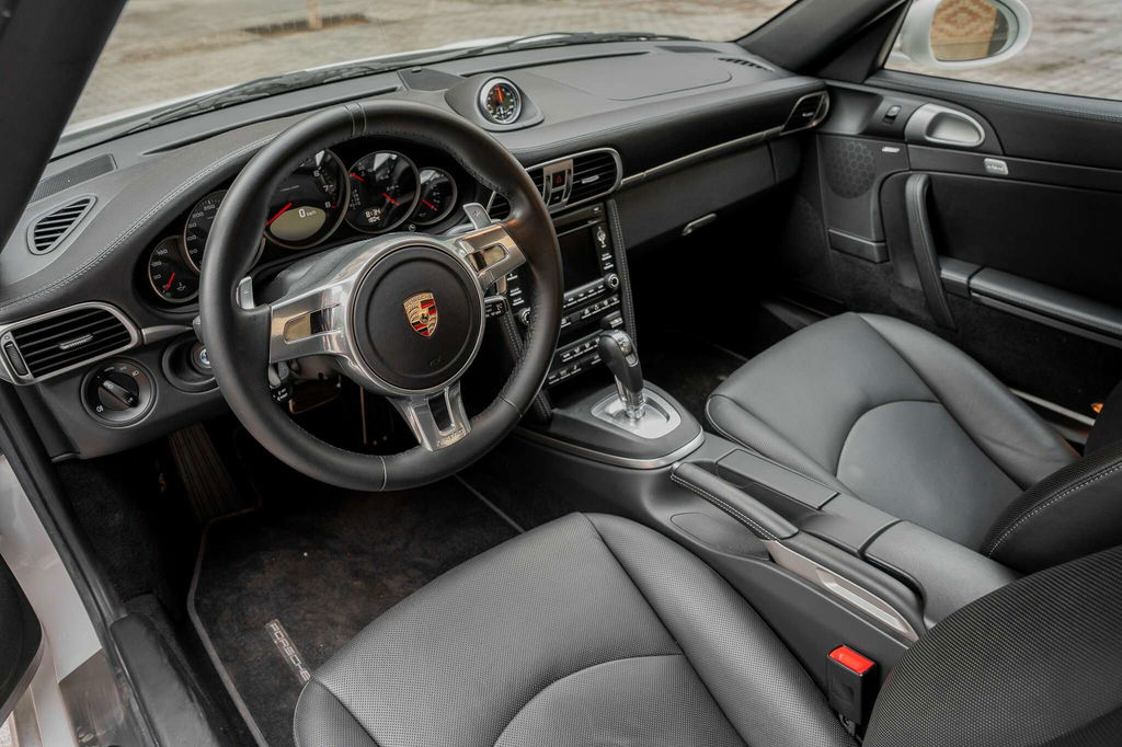 Porsche 997.2 Carrera 4 GTS