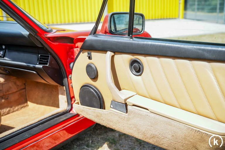 Porsche 964 Carrera 4