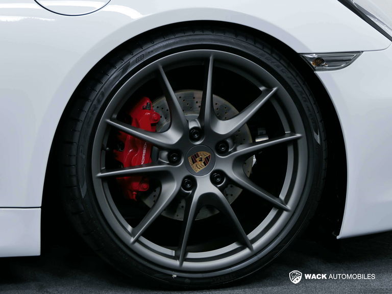 Porsche 981 Cayman S