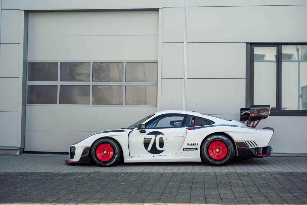 Porsche 935