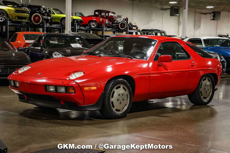 Porsche 928 S