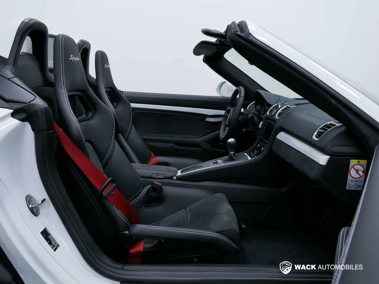 Porsche 981 Boxster Spyder