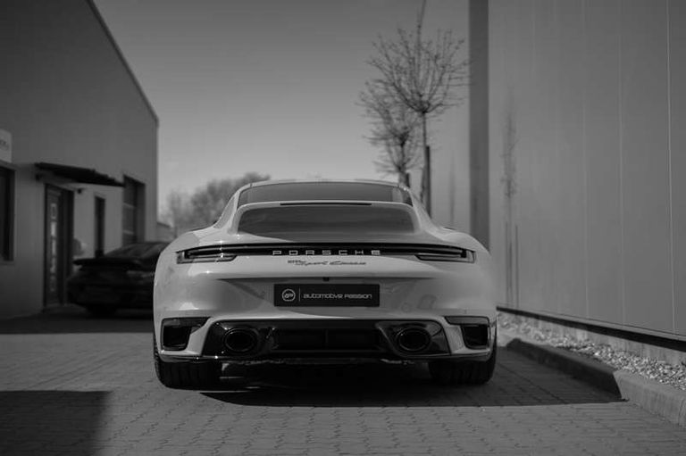 Porsche 992 Sport Classic