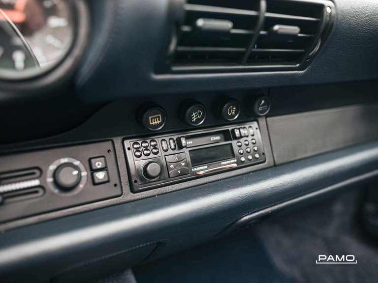 Porsche 964 Carrera 4