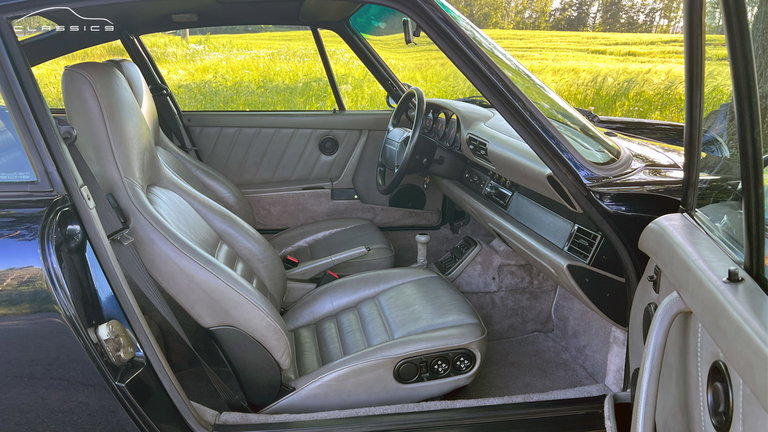 Porsche 964 Carrera 4