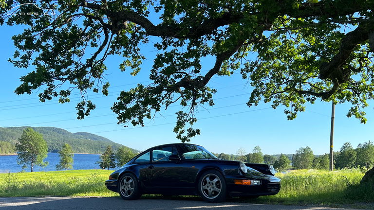 Porsche 964 Carrera 4