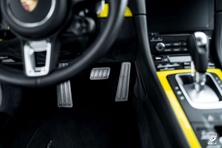 Porsche 991.2 Carrera GTS