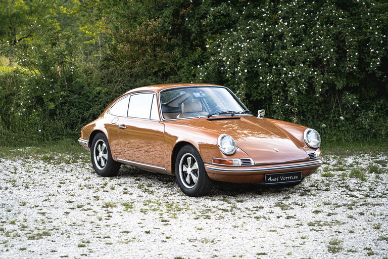Porsche 911 T