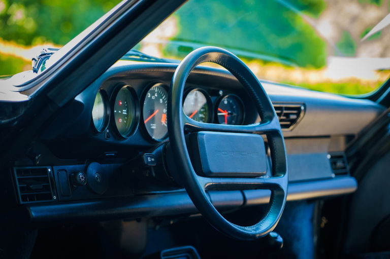 Porsche 911 Carrera 3.2