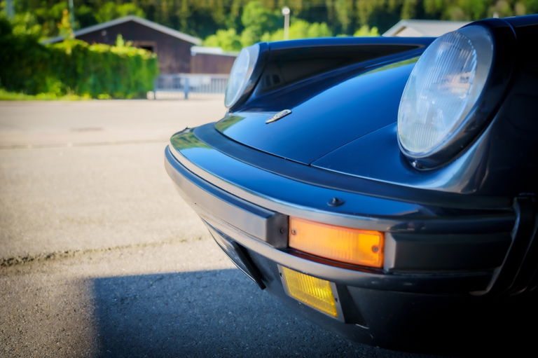 Porsche 911 Carrera 3.2