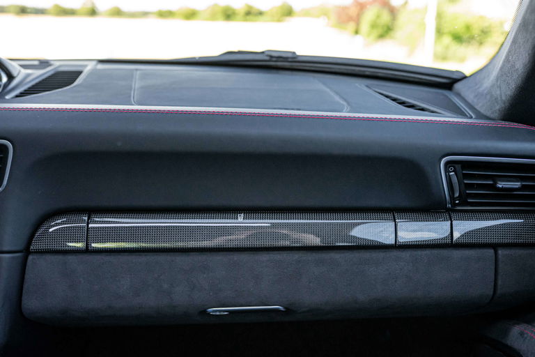 Porsche 991 Carrera 4 GTS