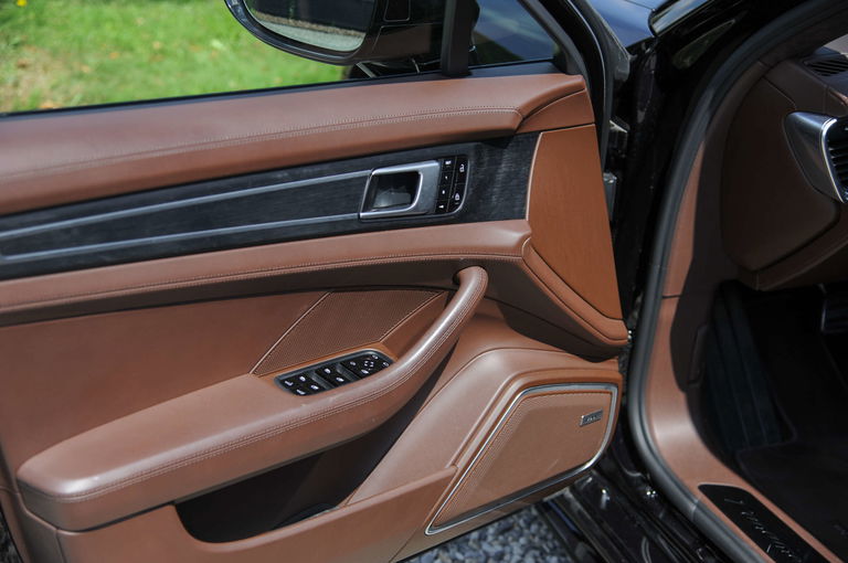 Porsche Panamera GTS