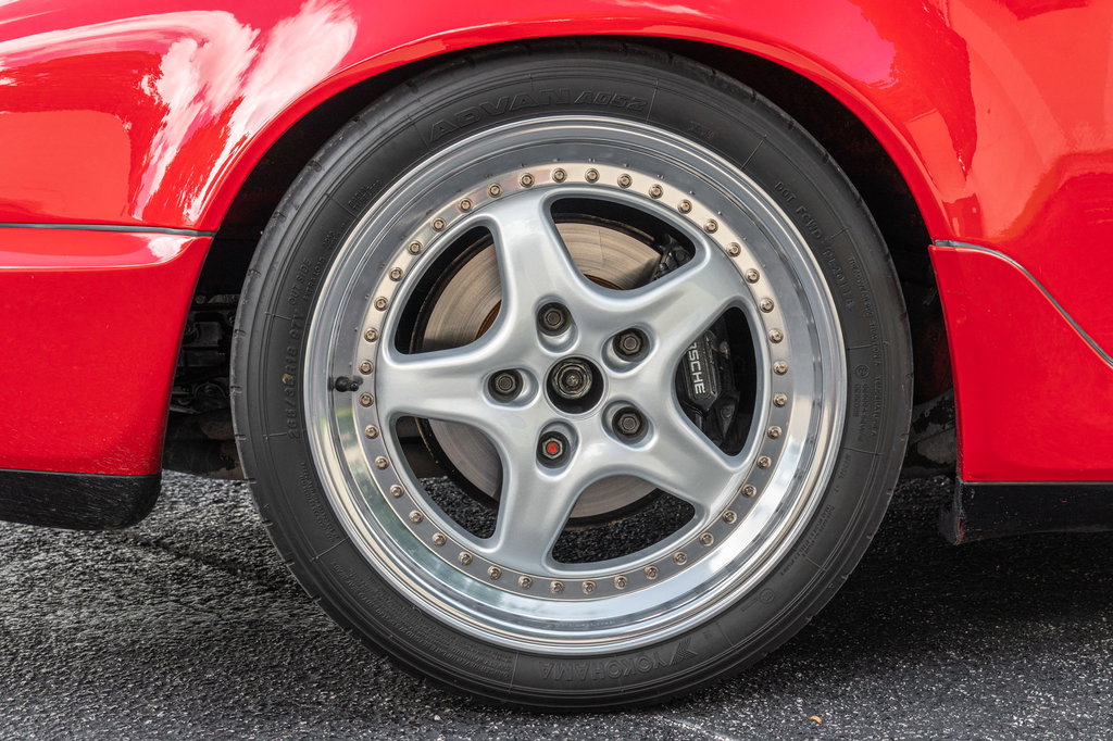 Porsche 964 Carrera 2